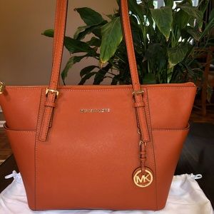 Michael Kors Tote